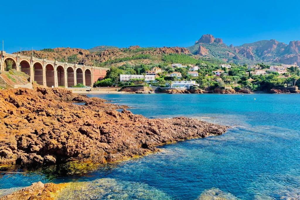 Apartamento Antheor - Vue Exceptionnelle - Refait A Neuf 4 Couchages Saint-Raphaël Exterior foto